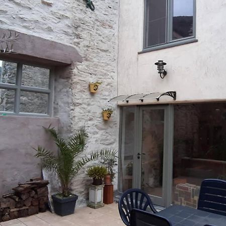 Villa Havre De Paix Au Pied De La Montagne Les Ilhes Exterior foto